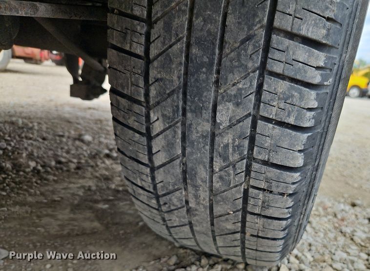 image for item DP2511 2001 Chevrolet Silverado 1500  pickup truck