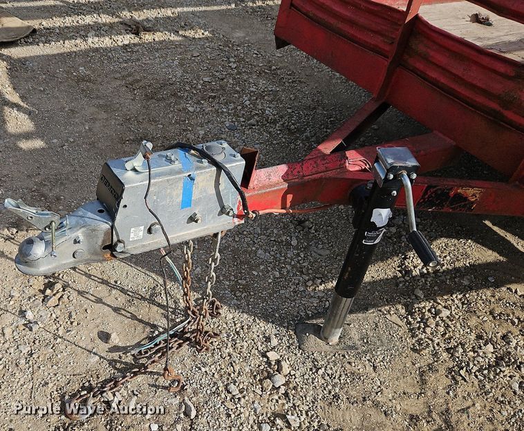 image for item DP2516 2000 Redi Haul  utility trailer