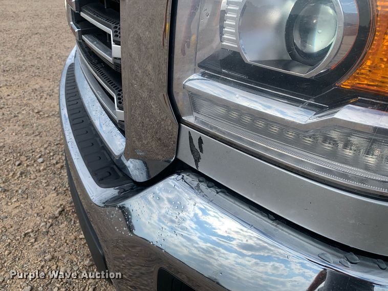 image for item DP8669 2018 GMC Sierra 3500HD  Crew Cab flatbed pickup truck