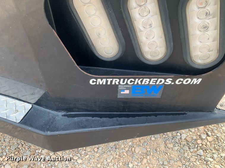 image for item DP8669 2018 GMC Sierra 3500HD  Crew Cab flatbed pickup truck