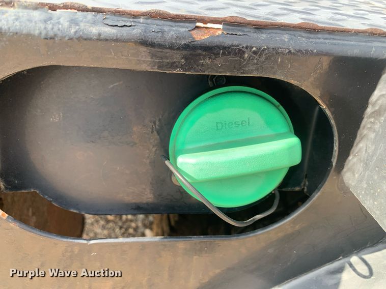 image for item DP8669 2018 GMC Sierra 3500HD  Crew Cab flatbed pickup truck