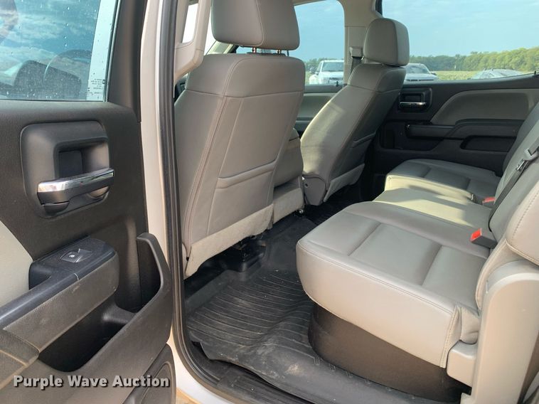 image for item DP8669 2018 GMC Sierra 3500HD  Crew Cab flatbed pickup truck