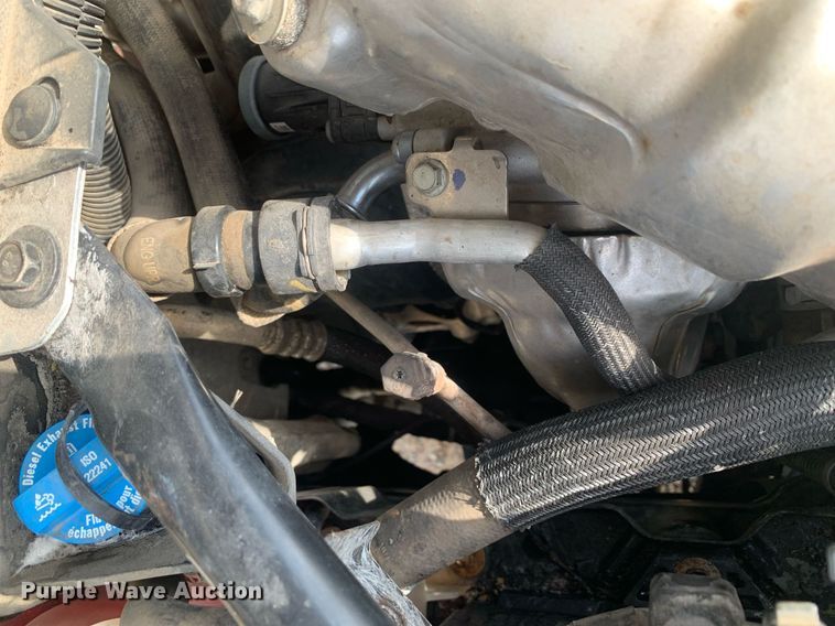 image for item DP8669 2018 GMC Sierra 3500HD  Crew Cab flatbed pickup truck