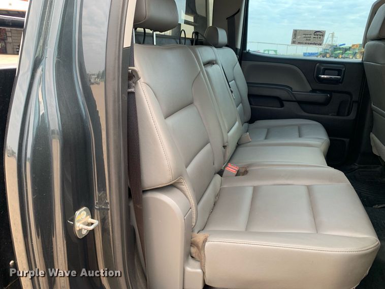 image for item DP8670 2018 GMC Sierra 3500HD  Crew Cab flatbed pickup truck