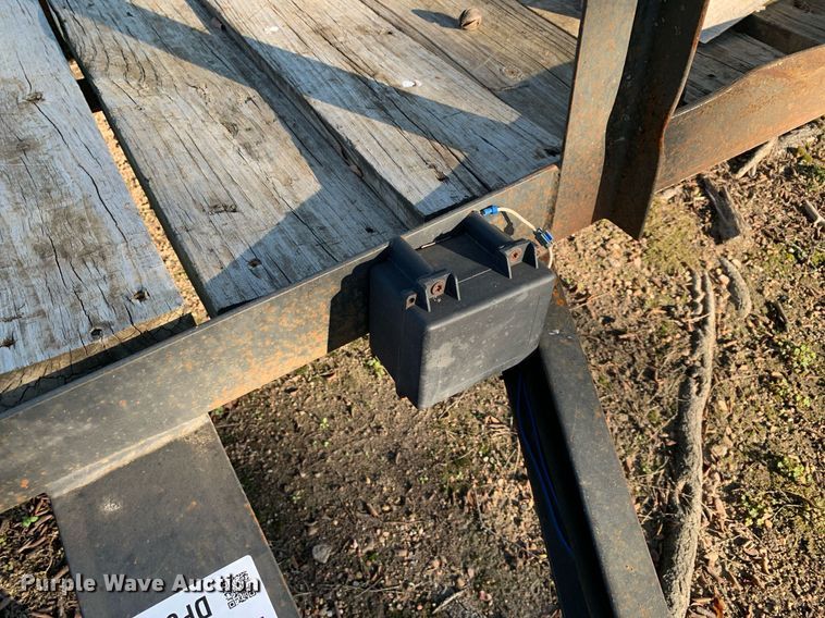 image for item DP8695 2014 Horse Creek Manufacturing  utility trailer