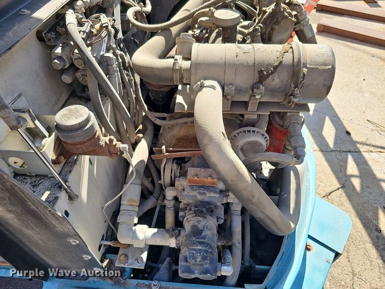 image for item DQ0216 Tennant 528  sweeper