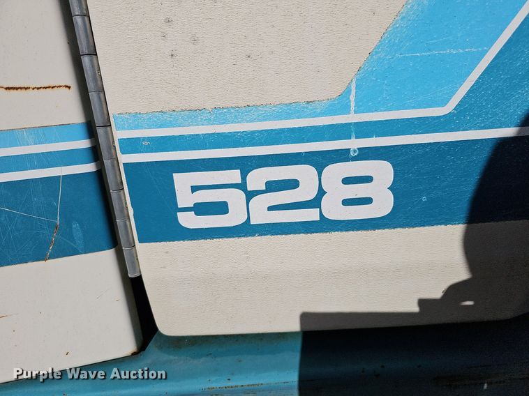 image for item DQ0216 Tennant 528  sweeper