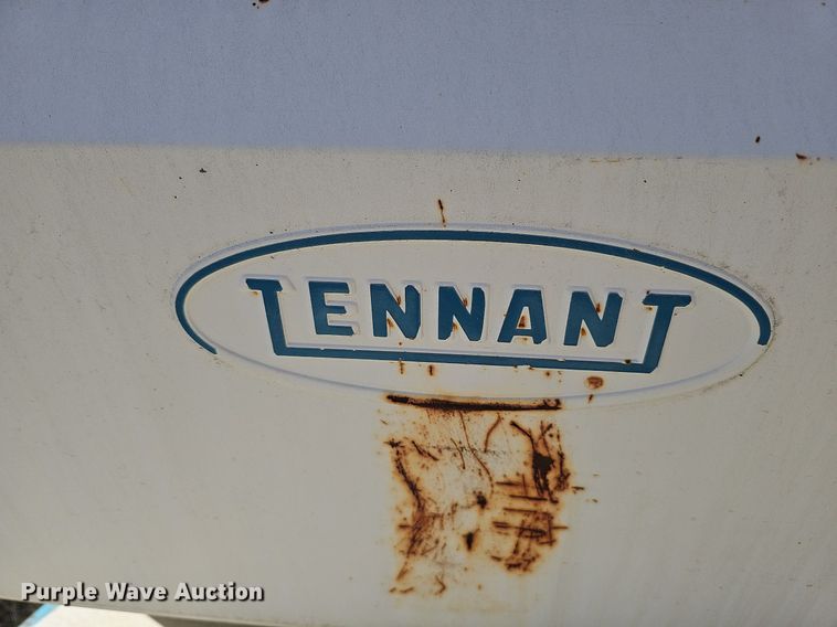 image for item DQ0216 Tennant 528  sweeper