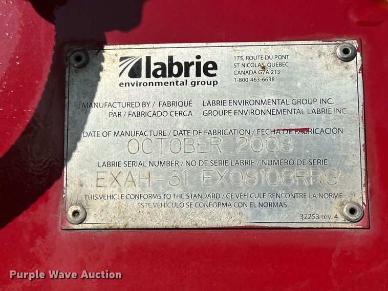 image for item DQ0958 2009 Freightliner Business Class M2 106  refuse truck