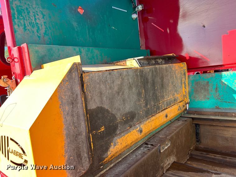 image for item DQ0958 2009 Freightliner Business Class M2 106  refuse truck