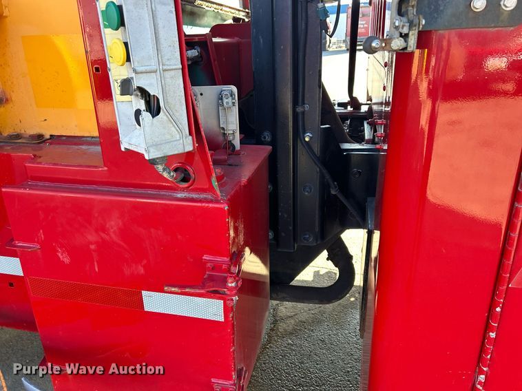 image for item DQ0958 2009 Freightliner Business Class M2 106  refuse truck