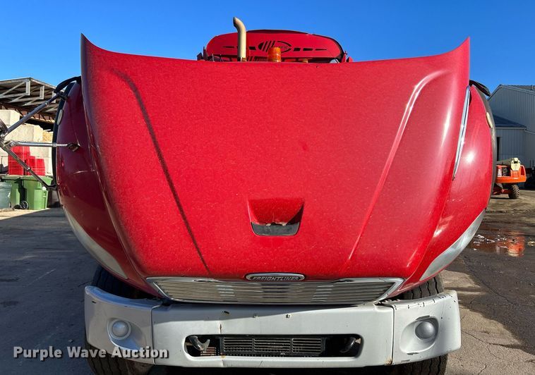 image for item DQ0958 2009 Freightliner Business Class M2 106  refuse truck