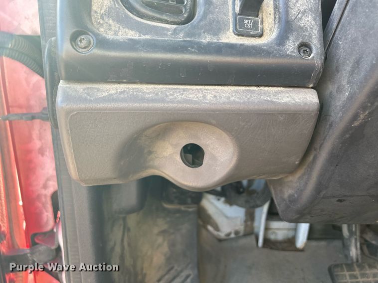 image for item DQ0958 2009 Freightliner Business Class M2 106  refuse truck