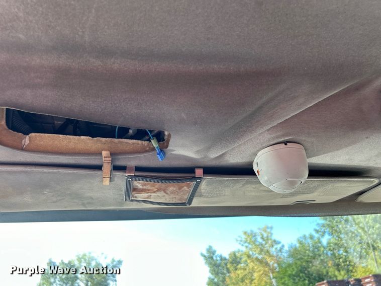 image for item DQ0958 2009 Freightliner Business Class M2 106  refuse truck