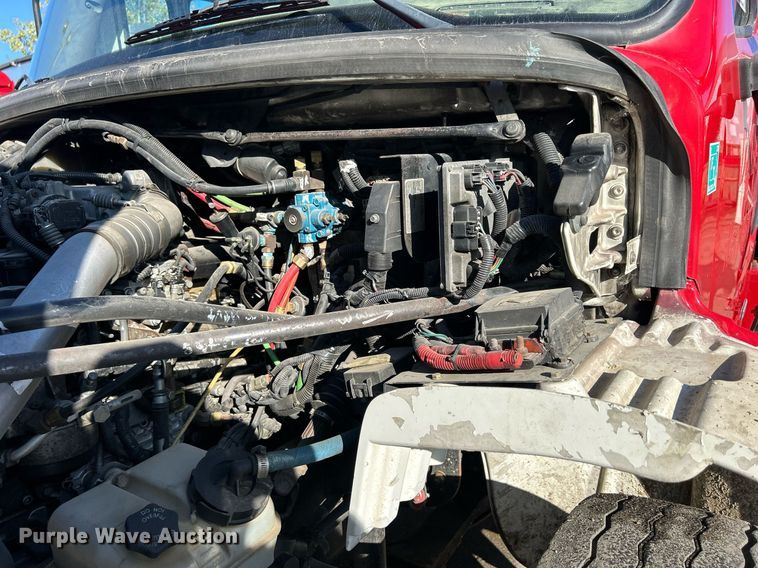 image for item DQ0958 2009 Freightliner Business Class M2 106  refuse truck