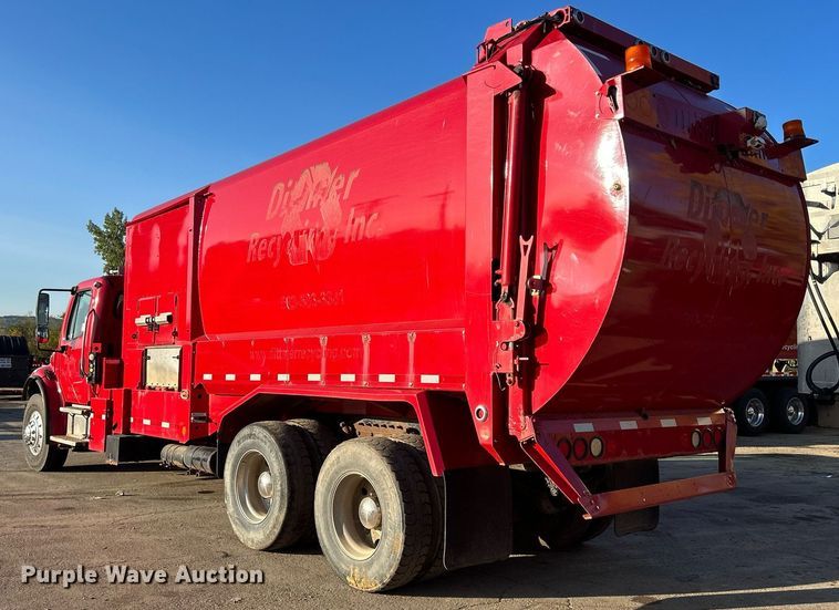 image for item DQ0959 2010 Freightliner Business Class M2 106  refuse truck