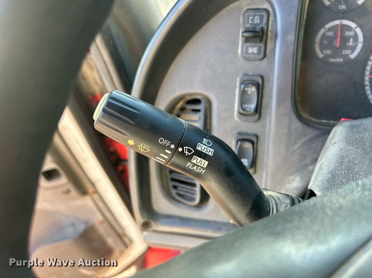 image for item DQ0959 2010 Freightliner Business Class M2 106  refuse truck