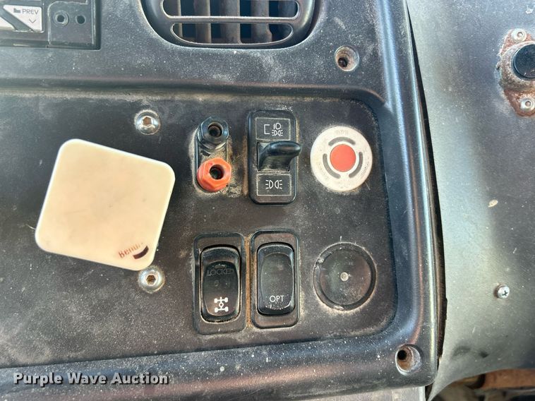 image for item DQ0959 2010 Freightliner Business Class M2 106  refuse truck