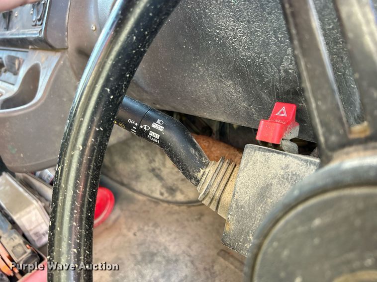 image for item DQ0959 2010 Freightliner Business Class M2 106  refuse truck