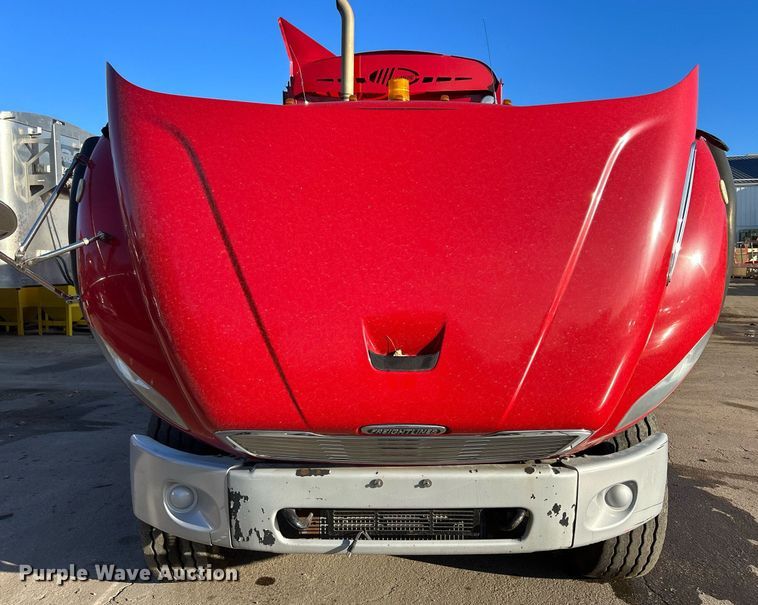 image for item DQ0959 2010 Freightliner Business Class M2 106  refuse truck