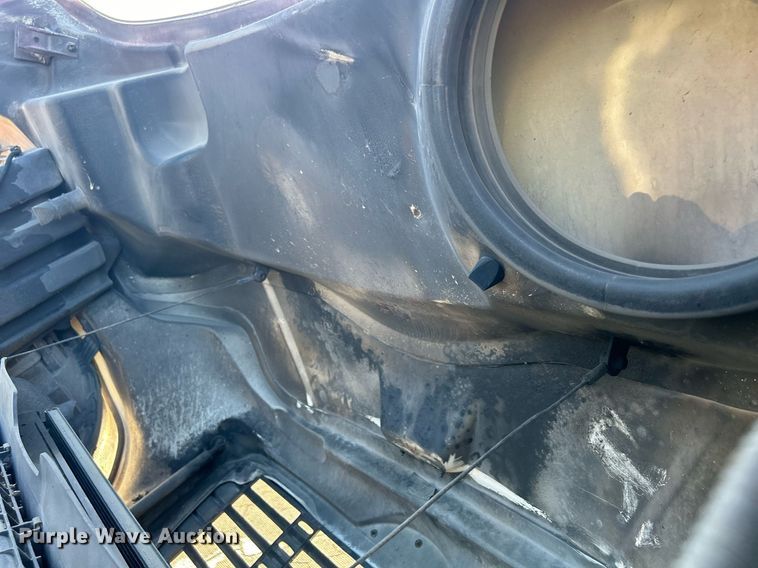 image for item DQ0959 2010 Freightliner Business Class M2 106  refuse truck