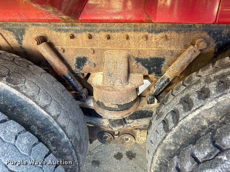 image for item DQ0959 2010 Freightliner Business Class M2 106  refuse truck