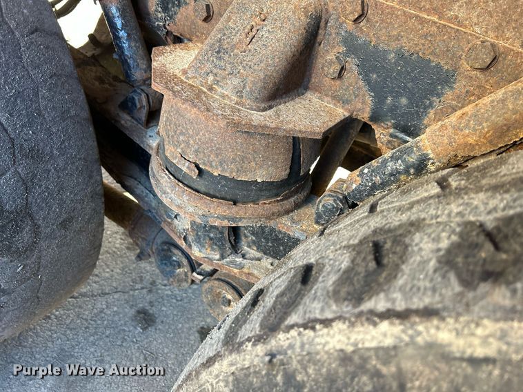 image for item DQ0959 2010 Freightliner Business Class M2 106  refuse truck