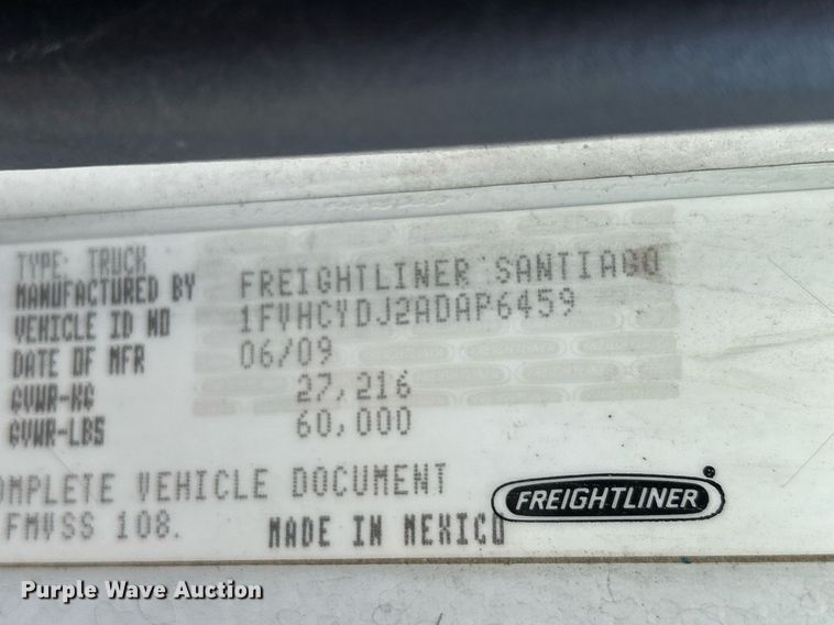 image for item DQ0959 2010 Freightliner Business Class M2 106  refuse truck