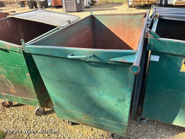 image for item DQ1008 (11) dumpsters