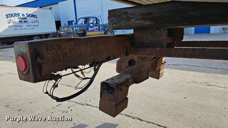 image for item DQ1105 GMC  rollback truck