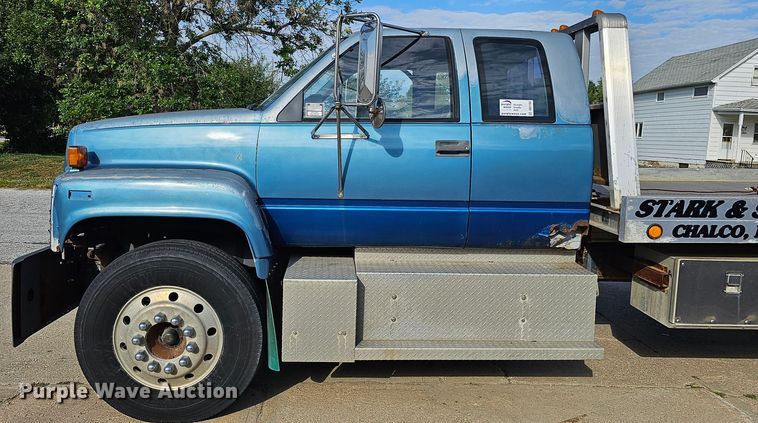 image for item DQ1105 GMC  rollback truck