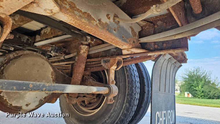 image for item DQ1105 GMC  rollback truck