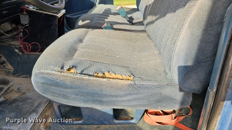 image for item DQ1105 GMC  rollback truck