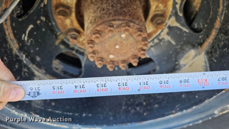 image for item DQ1105 GMC  rollback truck