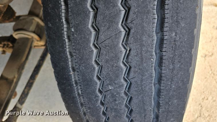 image for item DQ1105 GMC  rollback truck