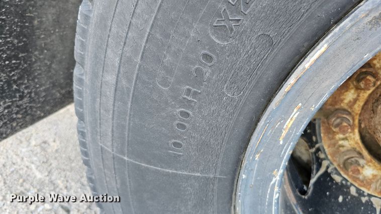 image for item DQ1105 GMC  rollback truck