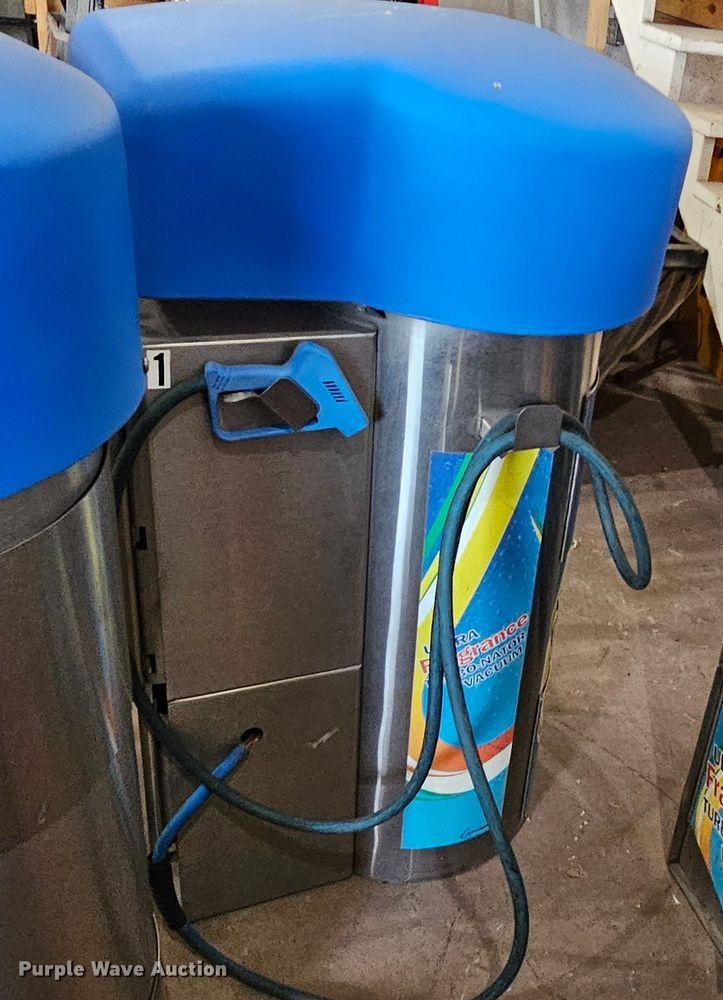 image for item DQ1110 (5) car wash vacuums