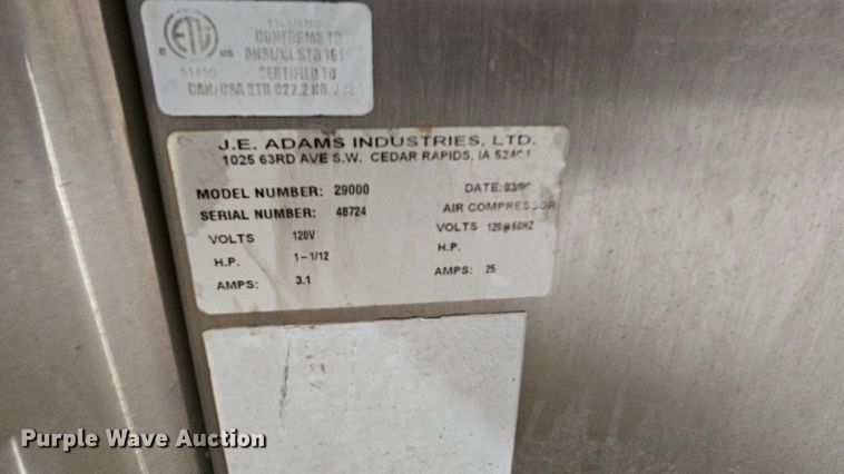 image for item DQ1111 (7) car wash vacuums