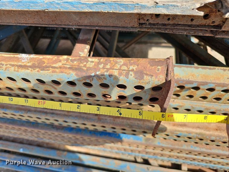 image for item DQ1210 Pallet racking