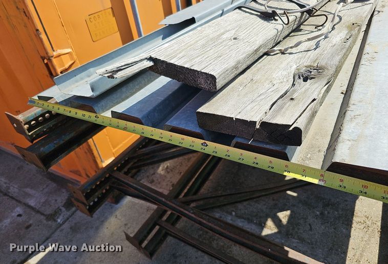 image for item DQ1210 Pallet racking