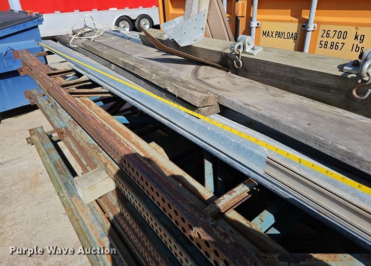 image for item DQ1210 Pallet racking