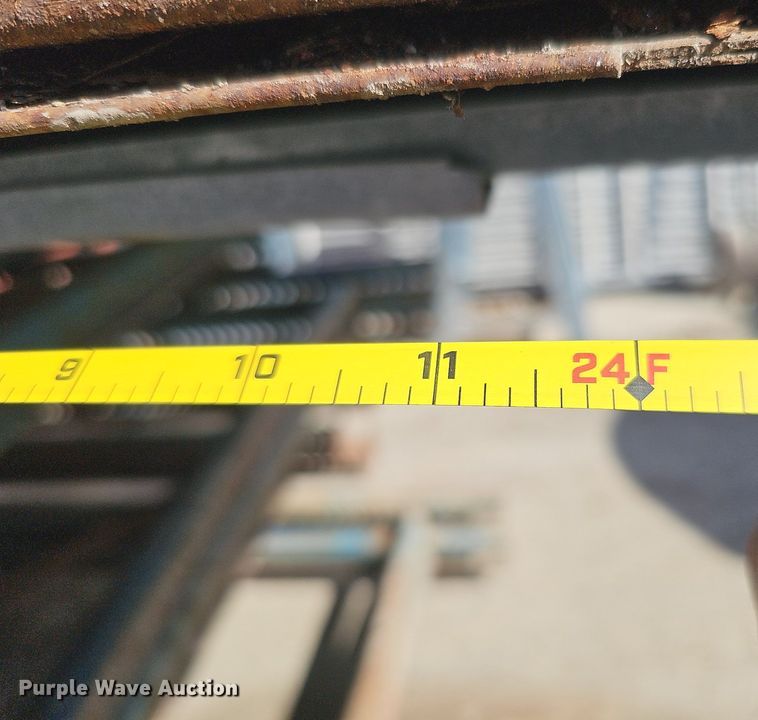 image for item DQ1210 Pallet racking