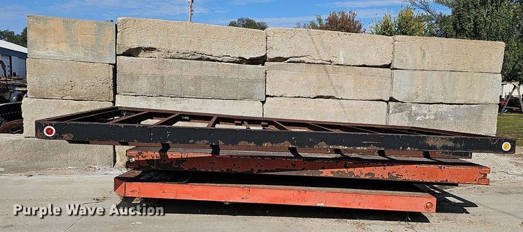 image for item DQ1211 (3) flatbeds