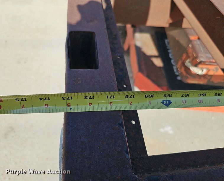 image for item DQ1211 (3) flatbeds