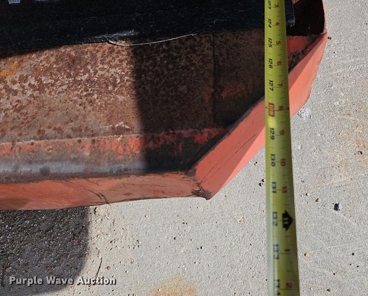 image for item DQ1211 (3) flatbeds