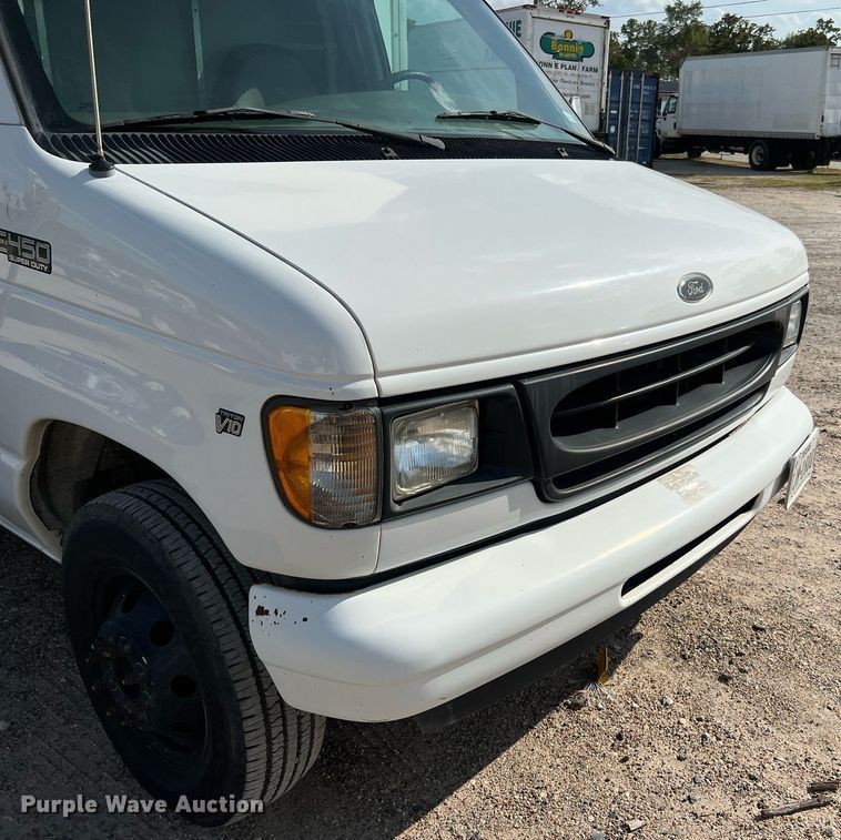 image for item DQ2220 2002 Ford E450  sewer inspection truck