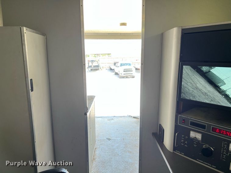 image for item DQ2220 2002 Ford E450  sewer inspection truck