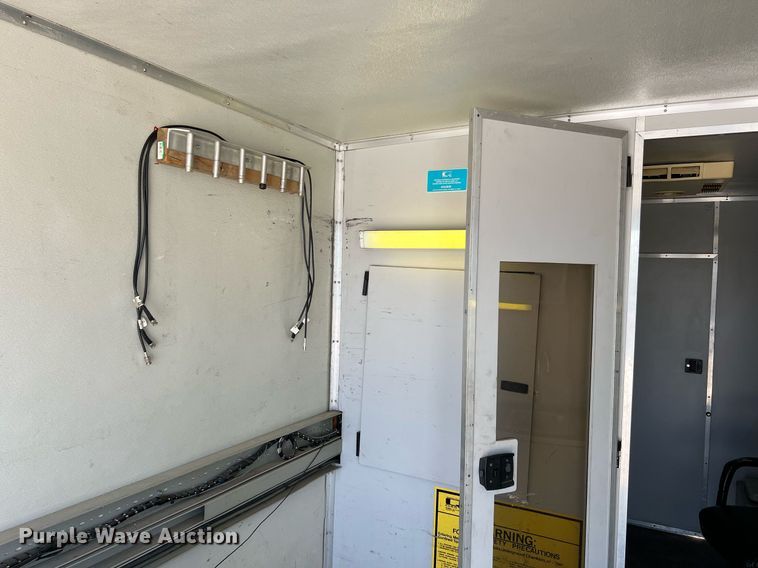 image for item DQ2220 2002 Ford E450  sewer inspection truck