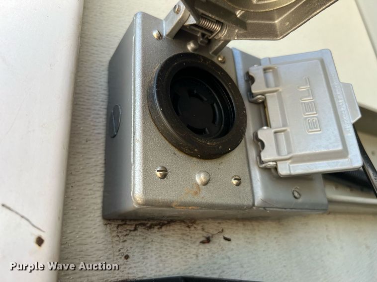 image for item DQ2220 2002 Ford E450  sewer inspection truck