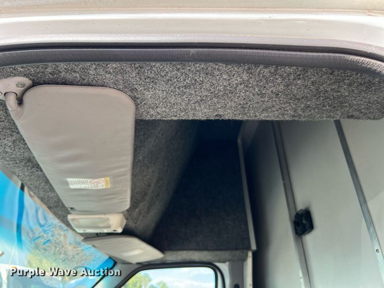 image for item DQ2220 2002 Ford E450  sewer inspection truck